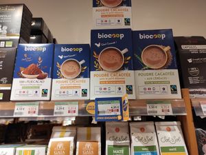 Chocolate powders at Biocoop in Carnac