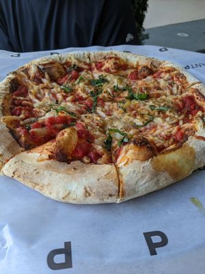 Margherita pizza at PlantPub in Cambridge
