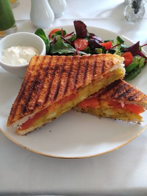 Mumbai toastie (delicious!!) 🌱 at Kingscroft Guest House in Buxton