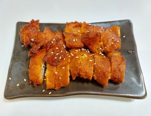 Vegetarian Char Siu 爐燒素叉燒 at Green Entrance - 入素 in New Territories