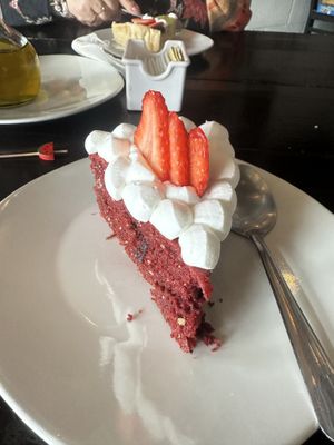 Pastel Red Velvet   at Raíces in Cuautitlan Izcalli