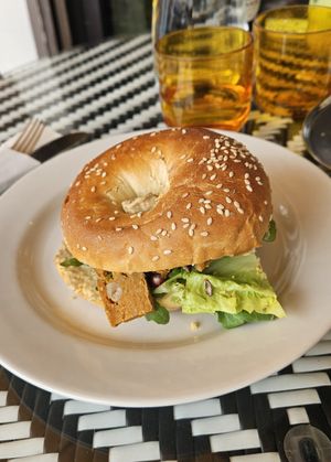 Vegan bagel closed at Z Innej Parafii in Gdansk