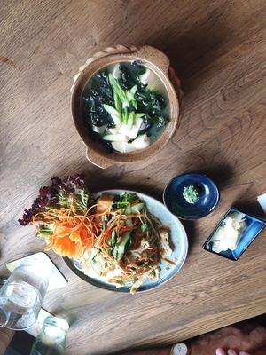 Papaya Salat und Miso Suppe. at Non Fusion in Siegen