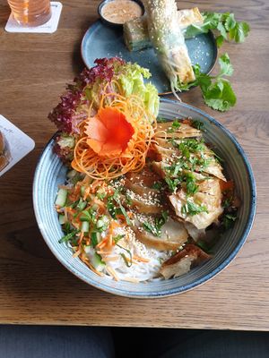 22 C mit veganer Knuspèr Ente at Non Fusion in Siegen