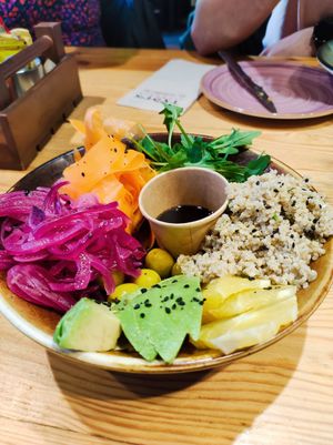 Ensalada at Txots in Roses