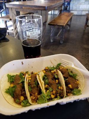 Veggie tacos at Van's Damn Tasty Tacos and Ronburguesas in Pflugerville