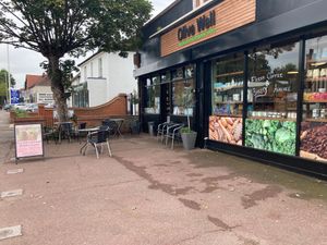 Nice little outdoor seating area for a coffee or a smoothie 🙌 at Olive Well in Romford