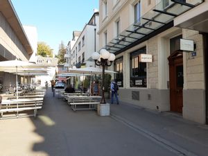 Outdoor seating at Union Diner - Bellevue in Zurich