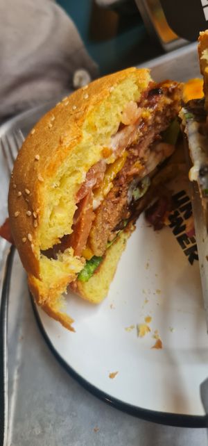 Clean Harry Burger at Union Diner - Bellevue in Zurich