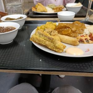 My very yummy dinner. The all you can eat buffet did not disappoint on my first visit 😋 at Vegie Tribe in Melbourne