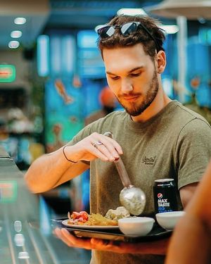Our plant-based buffet is sure to make you happier 🌸⁣
⁣
Plenty of choices and All-You-Can-Eat with unlimited refills, pay-by-weight, fixed price plates, take away boxes or at Vegie Tribe in Melbourne