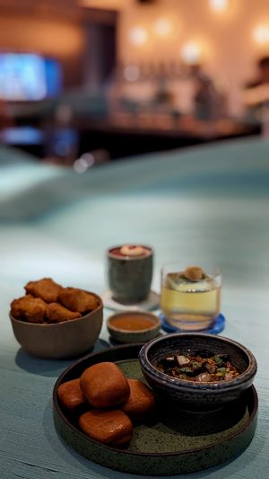 Vegan Mantou, Nuggetz, Passionfruit Mocktail, Spaceman Cocktail at Analogue Initiative in Central Singapore