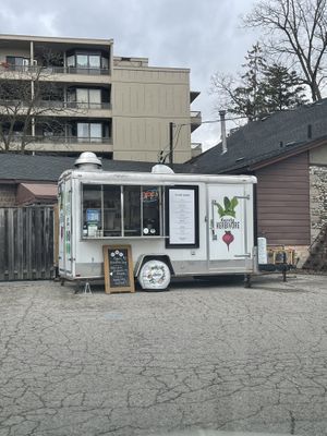 Food truck  at The Hearty Herbivore in Komoka