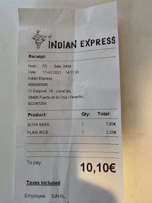 I got soy chunks saag (madras level heat) and plain rice. It made for two meals for me.  at Indian Express in Tenerife