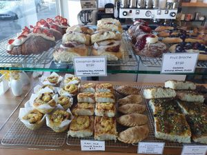Display cabinet at Maison des Lys Pâtisserie in Auckland