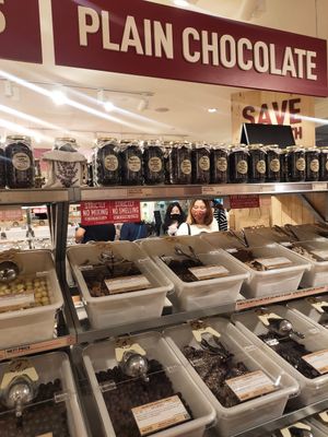 Plain chocolate at Scoop Wholefoods - Jem in West Singapore