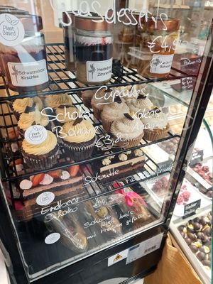 Veganer Törtchenverkauf immer Samstag Vormittag at Renates Torten Design in Hohenems