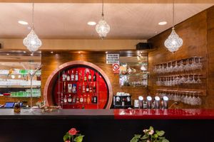  at Indian Jewel in Prague