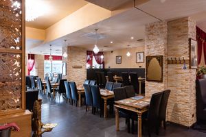  at Indian Jewel in Prague