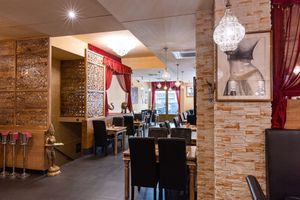  at Indian Jewel in Prague