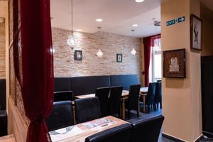  at Indian Jewel in Prague