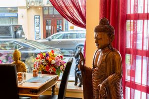  at Indian Jewel in Prague