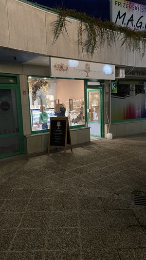 Shop from outside at Emazing Creations in Bled