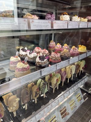 Many cupcakes and cakes vegan options! So cool!  at Emazing Creations in Bled