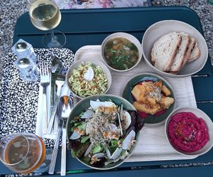 Vegan tapas at La Cartonnerie in Cleon Dandran