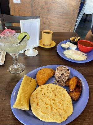 10/10  at Salvadoreño in Phoenix