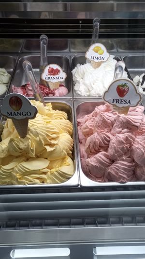 Opciones veganas at Heladería Vía Lattea in Granada
