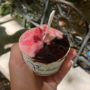  at Heladería Vía Lattea in Granada