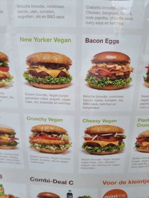 Vegan options clearly labelled at Burgerme in Venlo