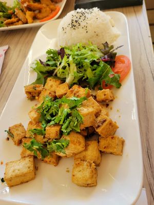 Lemongrass Tofu at Loving Hut - Mira Mesa in San Diego