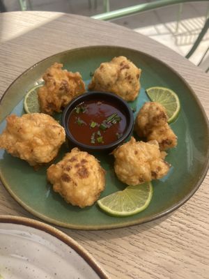   at Bone Free  in Costa Da Caparica