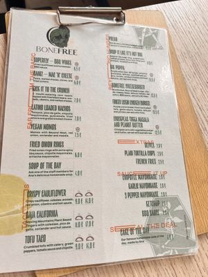   at Bone Free  in Costa Da Caparica