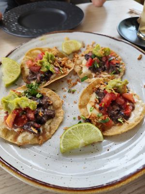  at Bone Free  in Costa Da Caparica