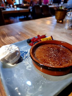 Dessert: chocolate creme brûlée and ice cream at Zwadderkotmolen in Oudenaarde