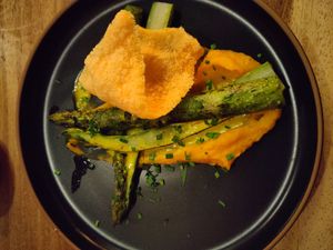 More asparagus for the starter at Zwadderkotmolen in Oudenaarde