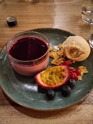 Panna Cotta for dessert at Zwadderkotmolen in Oudenaarde