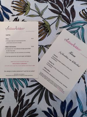 The menu, and some of the herbal teas.on the drinks menu at Natuurlekker in Sprundel