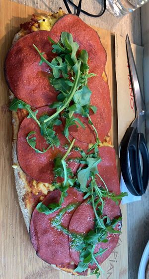 salami pinsa   at Vapiano - Kurze Mühren in Hamburg