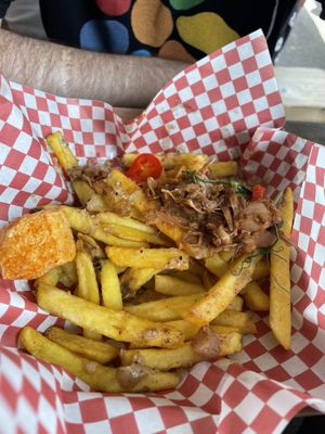 Gousto box with crispy tofu and jackfruit   at Gusto in Newquay