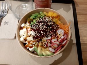 Poke  at Kalma Poké Bar in Bilbao