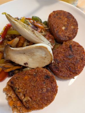Buckwheat patties with grilled vegetables (without the hummus) at Café Derbl in Hallstatt
