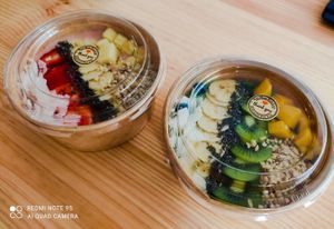 Take away your Poke gourmet  at Ohana Poke & Ice Cream in Mallorca