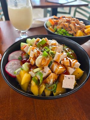 Vegan tofu poke bowl at Ohana Poke & Ice Cream in Mallorca