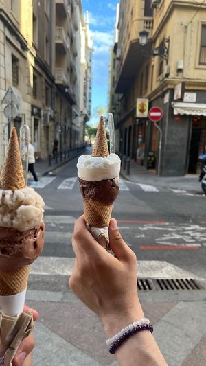 Delicioso helado vegan o at Livanti Gelato Di Sicilia in Alicante