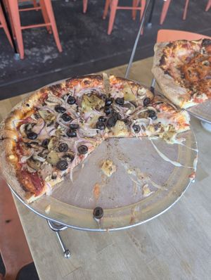  at Thunderbolt Pizza  in Long Beach