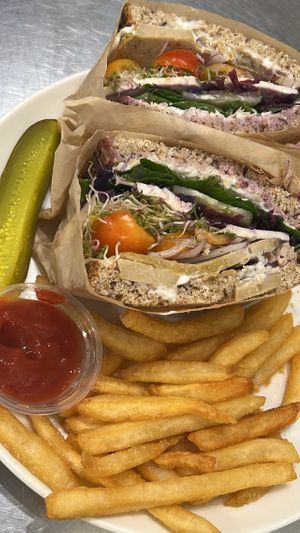 Fully Loaded Roasted Turkeyless Club  #Veganuary at Fu'una Cultures-I'm Into Something Good in Guam